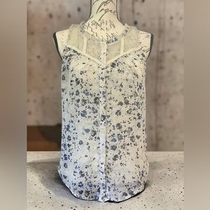 Princess Vera Wang Sheer Button-Front Sleeveless Top Small Cream & Blue Floral